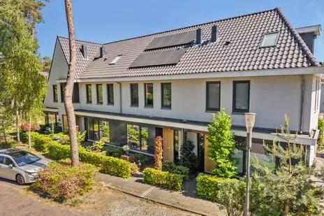 Tussenwoning te koop: Prinses Catharina Amalialaan 124, Kerckebosch Zeist