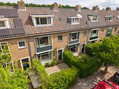 Terraced house for sale: Prinses Irenelaan 5, Oranje Nassau Oegstgeest