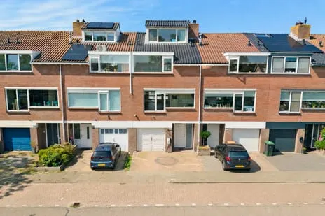 Terraced house for sale: Prinses Irenelaan 90, Egmond aan den Hoef Egmond Aan Den Hoef