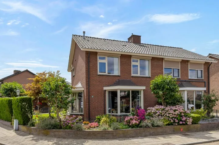 Vrijstaande woning te koop: Prinses Irenestraat 23, Loil Didam