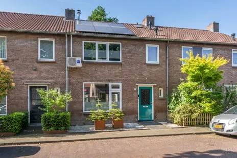 Tussenwoning te koop: Prinses Irenestraat 40, Hedel Hedel