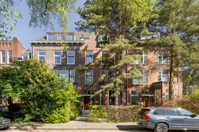 Tussenwoning te koop: Prinses Julianalaan 70, Kralingen Oost Rotterdam