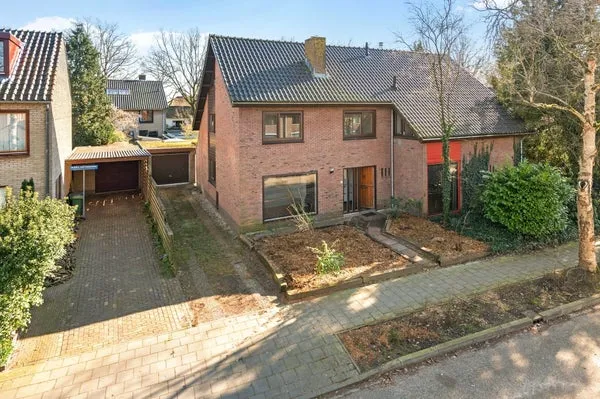 Twee-onder-één-kap te huur: Prinses Marijkelaan 7, Driebergen-Oost en Zuid Driebergen-Rijsenburg