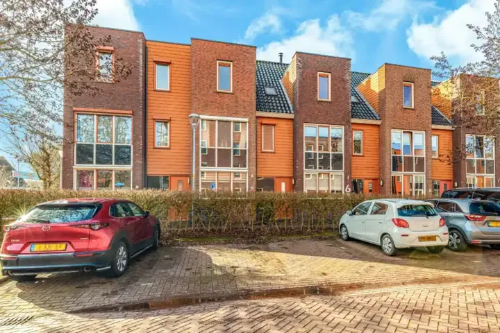 Tussenwoning te koop: Prinses Beatrixplantsoen 4, Hoofddorp Centrum Noord Hoofddorp