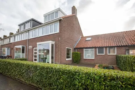 Tussenwoning te koop: Prinses Christinalaan 149, Uithoorn