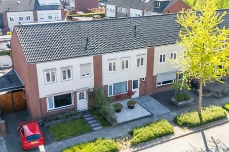 Tussenwoning te koop: Prinses Christinastraat 19, 't Hagelkruis Wehl