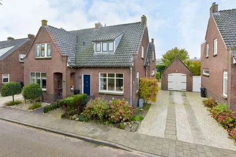 Twee-onder-één-kap te koop: Prinses Irenelaan 3, Mijdrecht Dorp Mijdrecht