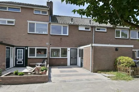 Tussenwoning te huur: Prinses Margriethof 39, Vierhoven Naarden