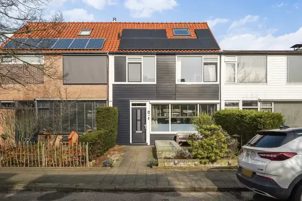 Tussenwoning te koop: Prinses Margrietlaan 20, Dijkpolder Maasland