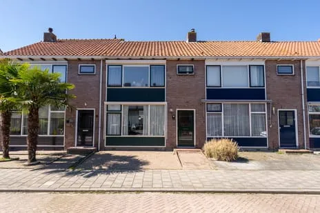 Tussenwoning te koop: Prinses Margrietstraat 10, Oranjebuurt-Zuid Leerdam