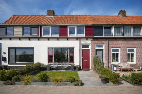 Tussenwoning te koop: Prinses Marijkeweg 69, Ameide kern Ameide