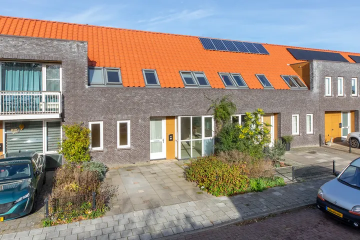 Tussenwoning te koop: Prinses Máximastraat 10, Middelburg