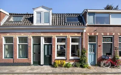 Tussenwoning te koop: Prinses Wilhelminastraat 38, Leiden