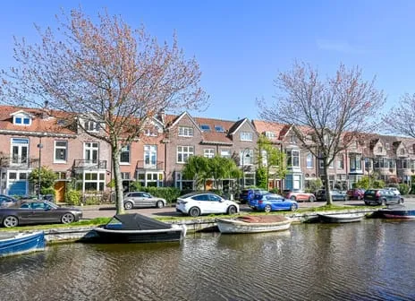 Tussenwoning te koop: Prinsessekade 32, Bosch en Vaart Haarlem