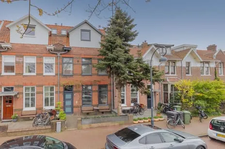 Tussenwoning te koop: Prinsessekade 4, Haarlem