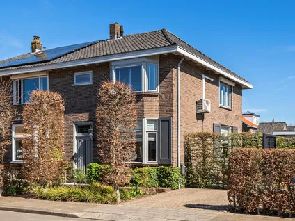 Hoekwoning te koop: Prinsesselaan 16, De Pol Veenendaal
