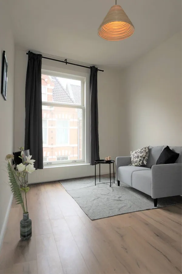 Studio te huur: Prinsestraat 50B, Kortenbos 'S-Gravenhage