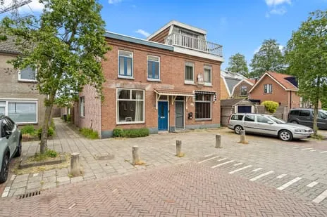 Twee-onder-één-kap te koop: Prof. Aalbersestraat 6, Huis de Geer Nieuwegein