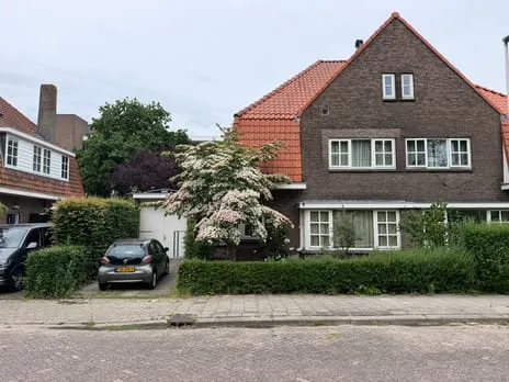 Twee-onder-één-kap te koop: Prof. Jordanlaan 54, Tuindorp en Van Lieflandlaan-West Utrecht