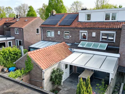 Tussenwoning te koop: Prof. Titus Brandsmastraat 70, Best