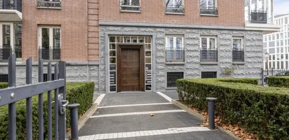 Appartement te huur: Prof. Tulpplein 12, Sarphatistrook Amsterdam