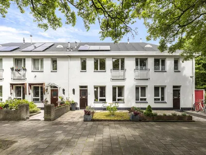 Terraced house for sale: Professor Rankestraat 17, Gorechtbuurt Groningen