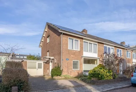 Hoekwoning te koop: Professor van Ginnekenstraat 18, Galgenveld Nijmegen