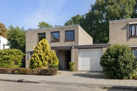 Hoekwoning te koop: Professor Oudstraat 2, Van Hogendorplaan-West Oss