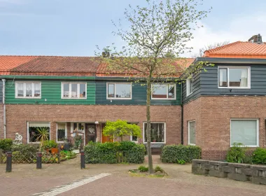 Tussenwoning te koop: Professor Poelsstraat 12, Kleine Driftbuurt Hilversum
