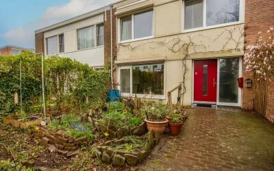 Tussenwoning te koop: Professor Schrijnenstraat 12, Galgenveld Nijmegen