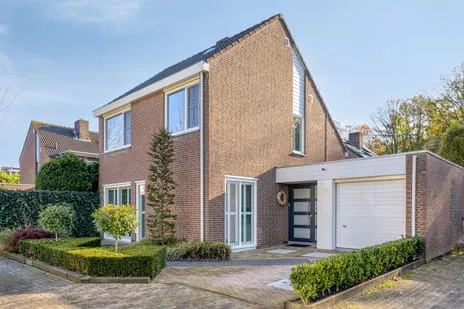 Vrijstaande woning te koop: Provencehof 15, Achtse Barrier-Gunterslaer Eindhoven