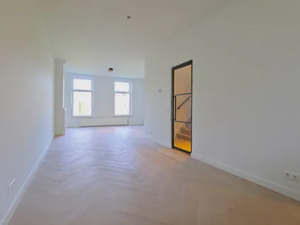 Appartement te huur: Provenierssingel 38A02, Provenierswijk Rotterdam