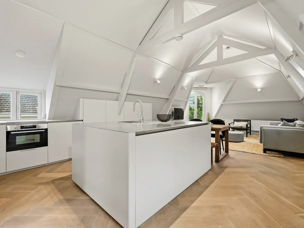 Studio te koop: Provenierssingel 73B03, Rotterdam