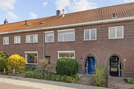 Tussenwoning te koop: Provincialeweg 136, Meerveldhoven Veldhoven