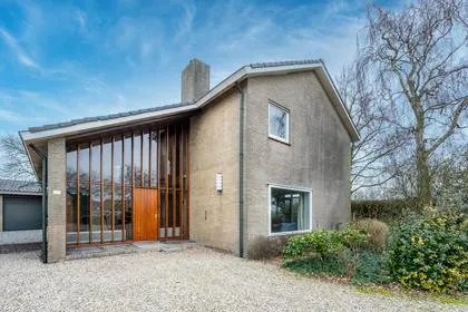 Vrijstaande woning te koop: Provincialeweg 42A, Dorp Schalkwijk Oost Schalkwijk