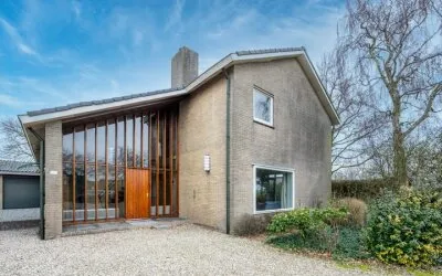Detached house for sale: Provincialeweg 42A, Dorp Schalkwijk Oost Schalkwijk