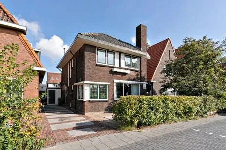 Twee-onder-één-kap te koop: Provincialeweg 43, Snuiverbuurt Krommenie
