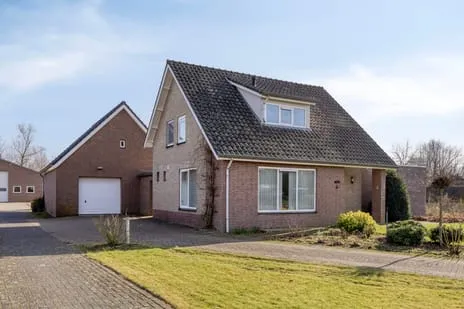 Vrijstaande woning te koop: Provincialeweg 7, Westerhoven