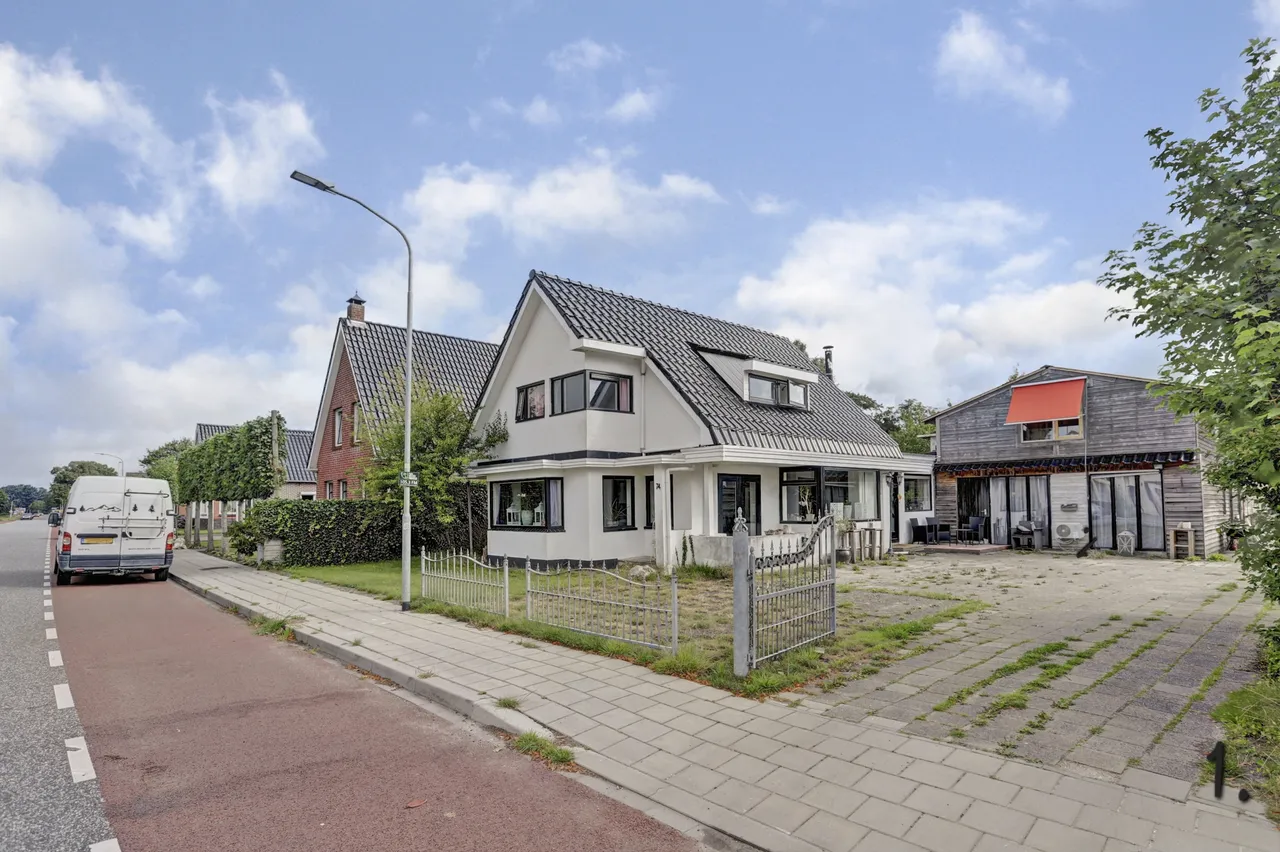 Vrijstaande woning te koop: provincialeweg 74, Kornhorn