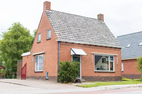 Vrijstaande woning te koop: Provincialeweg 82, Kornhorn Kornhorn