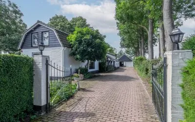 Vrijstaande woning te koop: Provincialeweg Noord 51, Buitengebied Almkerk noord Almkerk