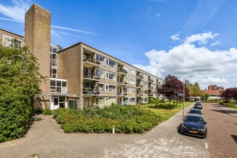 Appartement te koop: Pruimenlaan 134, Populierenbuurt Amstelveen