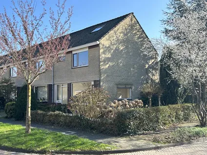 Hoekwoning te koop: Prunuslaan 6, Oude Gouw Enkhuizen