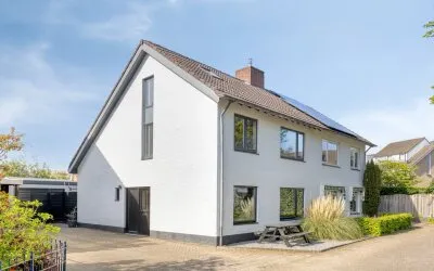 Twee-onder-één-kap te koop: Prunusstraat 22, omg. 't Seuverick Oisterwijk