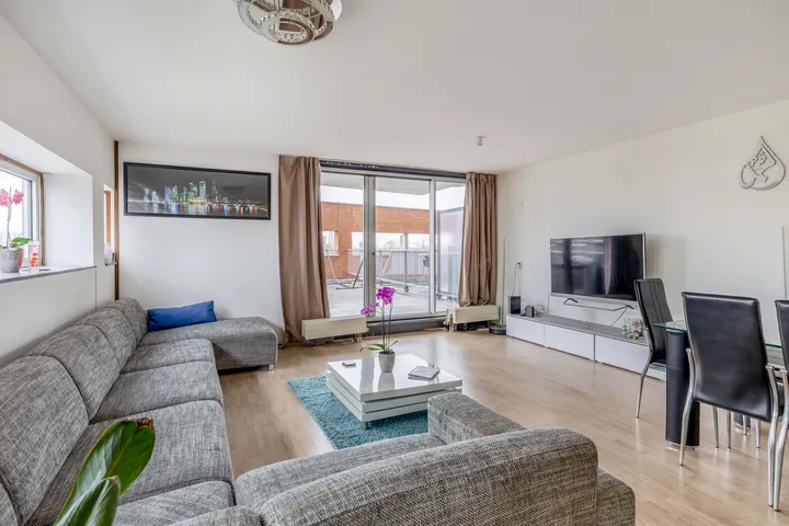Appartement te koop: Puck van Heelstraat 60, Rotterdam