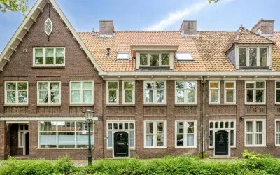 Tussenwoning te koop: Purmersteenweg 28, Stationsbuurt Purmerend