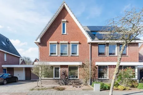 Tussenwoning te koop: Purperhei 8, Best