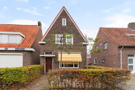 Vrijstaande woning te koop: Putstraat 123, Centrum Waalwijk