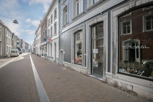 Studio te huur: Putstraat 21E, Sittard-Centrum Sittard