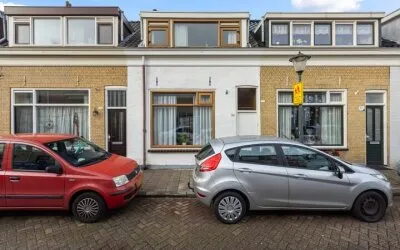 Tussenwoning te koop: Puttershoeksestraat 34, Eilandenbuurt Schiedam